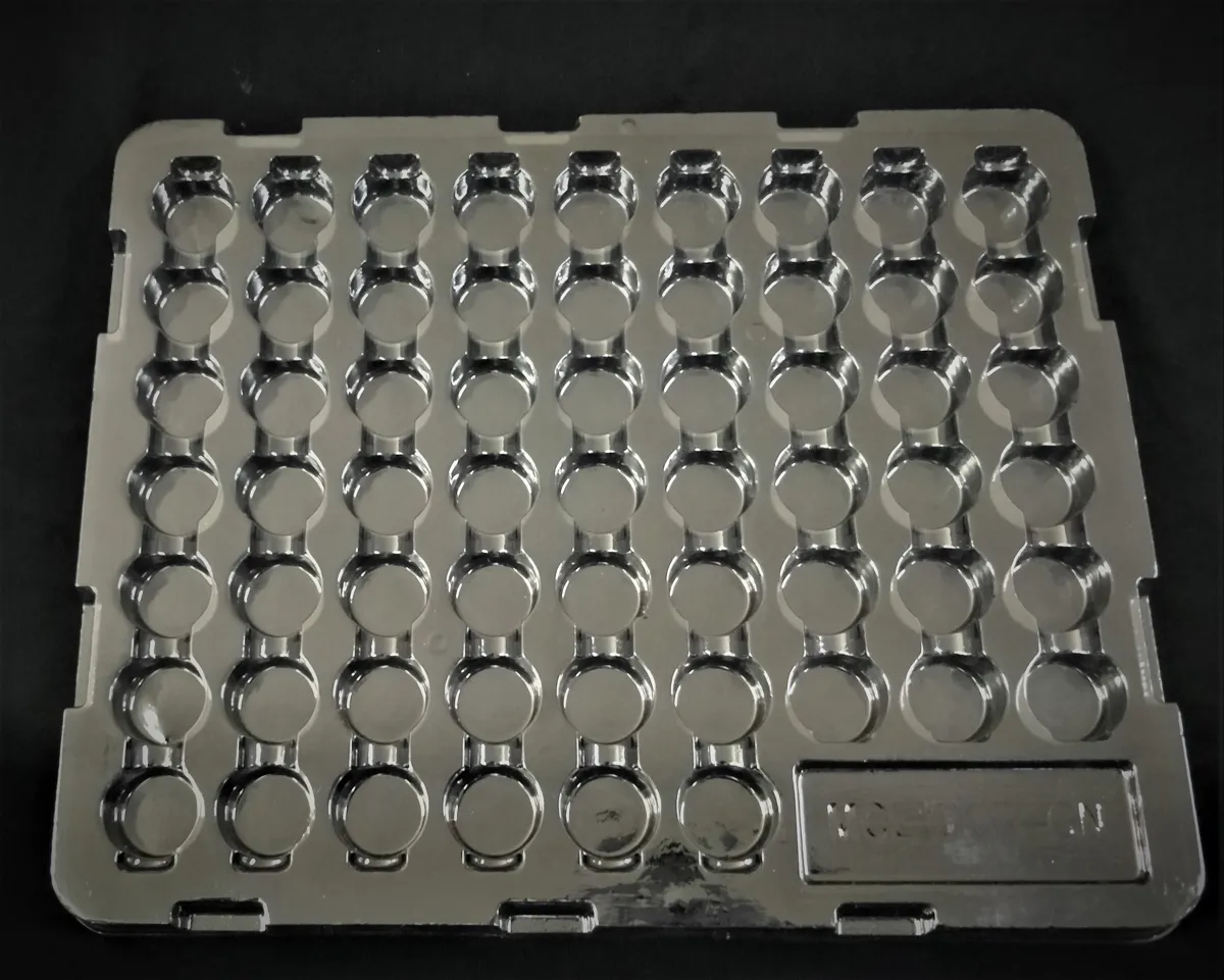 Cavity trays