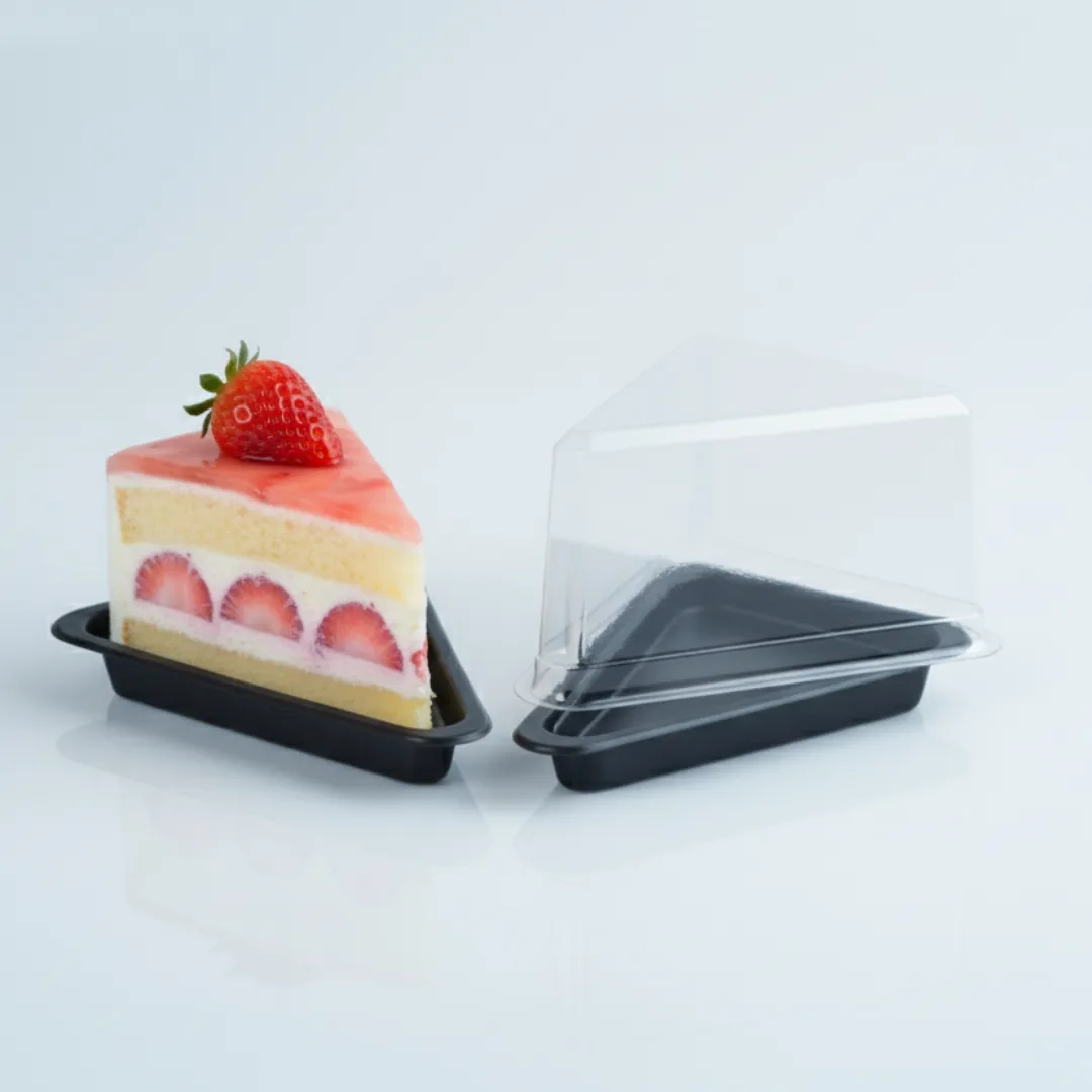 Triangular pastry tray